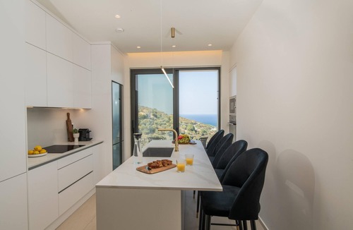 Linoperamata Villa | Luxurious Villa - Panoramic Sea & Mountain Views, Private Infinity Pool, Jacuzzi, Home Cinema