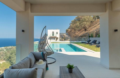 Linoperamata Villa | Luxurious Villa - Panoramic Sea & Mountain Views, Private Infinity Pool, Jacuzzi, Home Cinema