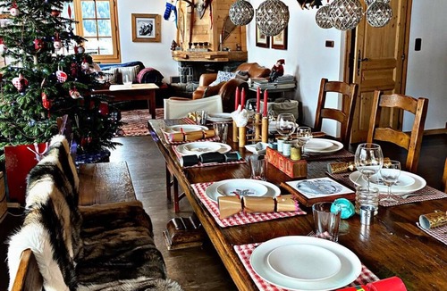 Les Contamines-Montjoie Ski Chalet | Luxury 10 Person Chalet Near Slopes in Les Contamines