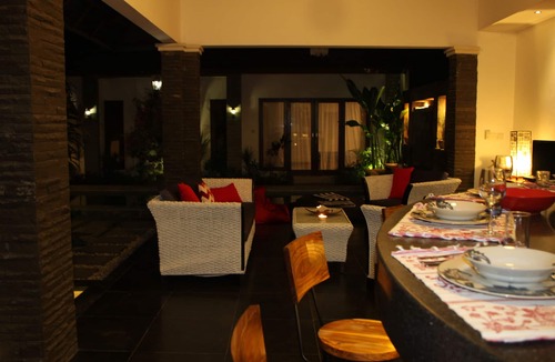 Nakula Villa | Luxury 3BR villa close to Double Six beach