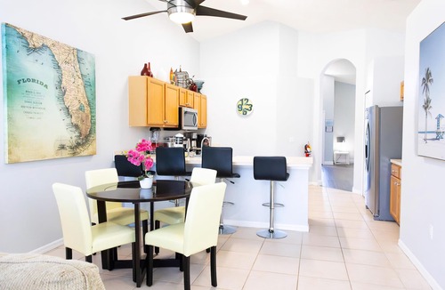 Lake Berkley Villa | Luxury 4 Bedroom/3 Bathroom Villa with Relaxing Lakeview Private Pool, Grill & Arcade/Game Room!