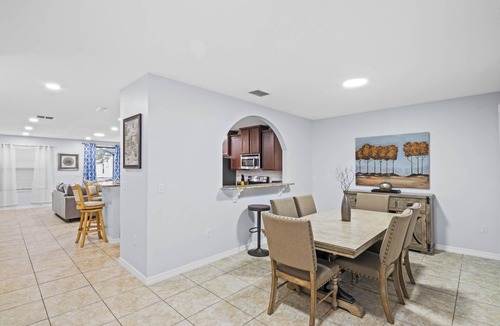 Cypress Pointe Resort | Luxury 6-Bed Family Villa: Pool, Spa & BBQ Retreat