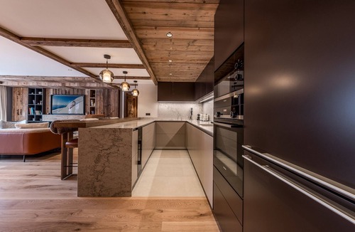 Meribel Centre Apartment | Luxury apartment, 3 bedrooms, fireplace, concierge 5*, ski room, non-smoking