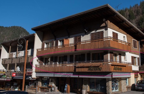 La Clusaz Apartment | Luxury Apartment, Prime Location, Ski-in/Ski-out, Heart of La Clusaz