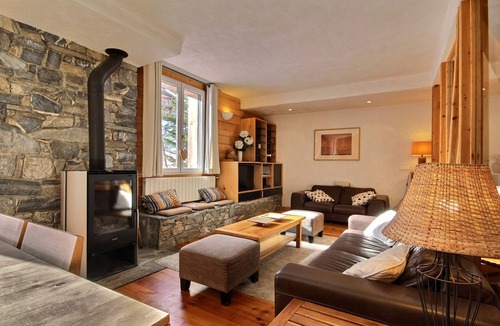 La Roche Ski Chalet | Luxury chalet for 12, sauna and jacuzzi
