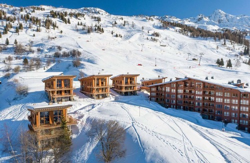 Arc-1800 Ski Chalet | Luxury chalet in Arc 1800 with wellness area