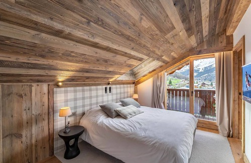 Meribel Village Ski Chalet | Luxury chalet with relaxation area, gym and spa in Méribel
