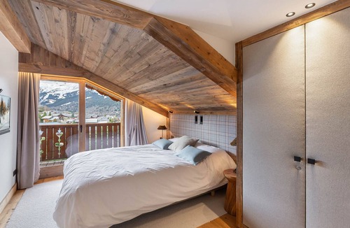 Meribel Village Ski Chalet | Luxury chalet with relaxation area, gym and spa in Méribel