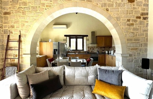 Douliana Villa | Luxury Crete Villa with Infinity Pool, Hot Tub & White Mountain Views