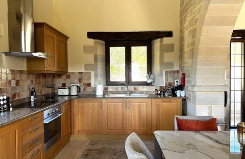 Douliana Villa | Luxury Crete Villa with Infinity Pool, Hot Tub & White Mountain Views