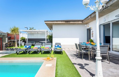 La Orotava Villa | LUXURY HOME Private Heated Swimming Pool BBQ Teide Views