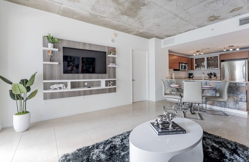 Midtown Apartment | Luxury NEW Condo @ Midblock Miami | Midtown - Wynwood