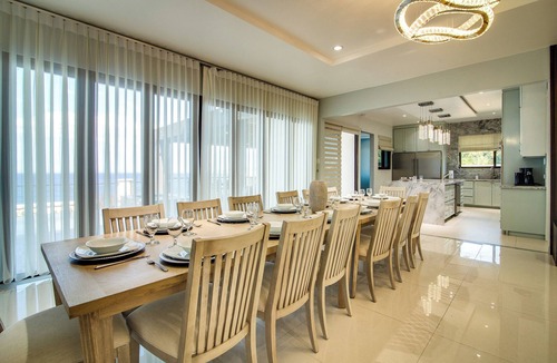 Tower Isle Villa | Luxury Oceanfront Villa Fully Staffed