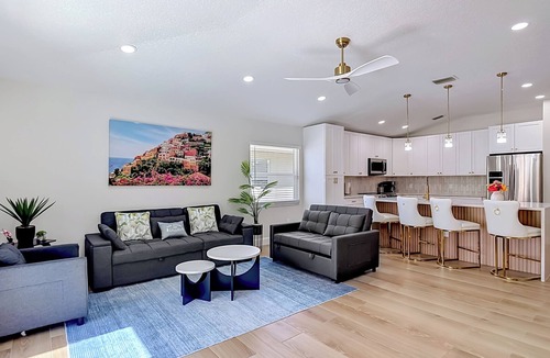 Terrace Park House | Luxury Pool home, 1 mile from Bush Gardens