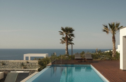 Agia Pelagia House | Luxury Seafront Villa Eros with Private Pool - Rock Bay Villas - Crete, Greece