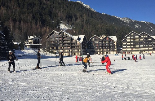 Chamonix City Centre Apartment | Luxury two-room apartment, Facing the ski slopes, Village center, Garage, WIFI