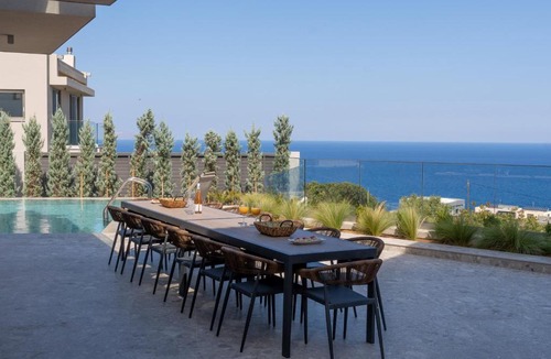 Atsipópoulon Villa | Luxury Villa AQUA with 2 Private Pools