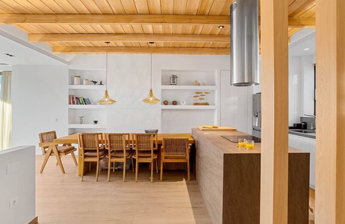 Plaka Villa | Luxury Villa Eureka - BY APOKORONAS VILLAS