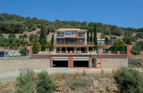 Linoperamata Villa | Luxury Villa Yiorgos - Sea View & Private Pool