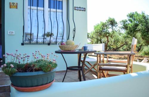 Kolymbari Apartment | MaGea- Asterias Ground floor peaceful apartment