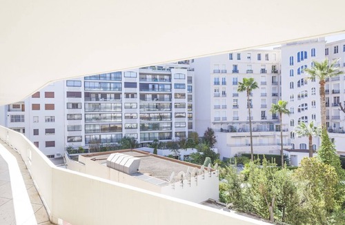 Cannes Apartment | Magnificent 2-room Martinez Cannes