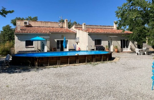 Saint-Julien Villa | Magnificent villa with swimming pool in the heart of the forest