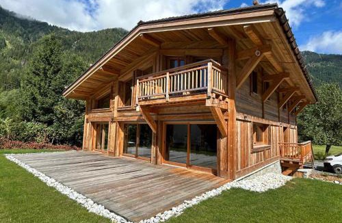 Chamonix-Mont-Blanc Ski Chalet | Magnifique chalet à Chamonix avec jacuzzi et sauna - FR-1-343-268