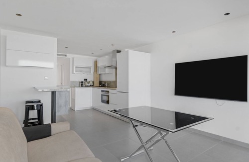 Pointe Croisette Apartment | Magnifique F2 vue mer Palm Beach