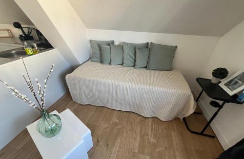 La Celle-sous-Gouzon Apartment | Magnifique logement indépendant avec sa place de parking