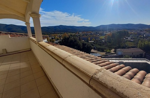 Pignans Villa | Magnifique Villa 210m2 , Piscine Chauffée 10×5m