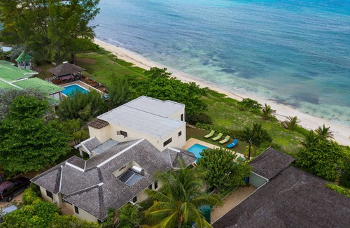 Silver Sands Villa | Mai Tai Villa, silver sand