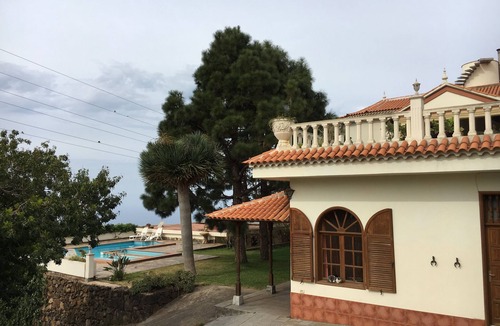Las Cuevas Apartment | Maimana apartment in farm with horses Santa Úrsula