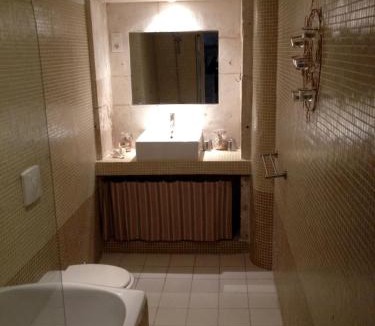 Barjac House | Maison Anila