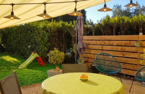 Pierrelatte House | Maison cosy avec jardin à Pierrelatte, 28 m², 2 personnes