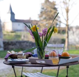 Rilhac-Lastours House | Maison d'Hôte - La Motte Bleue