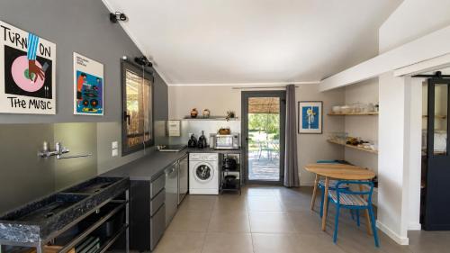 Crestet House | Maison de charme avec vue sur le Mont Ventoux