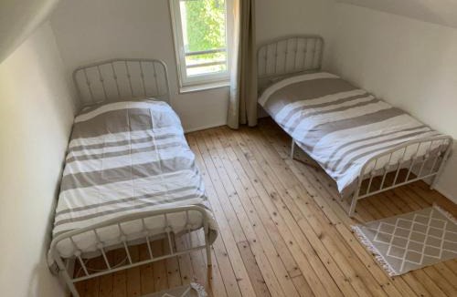 Saint-Pierre-le-Moutier Apartment | Maison de ville - 7 couchages