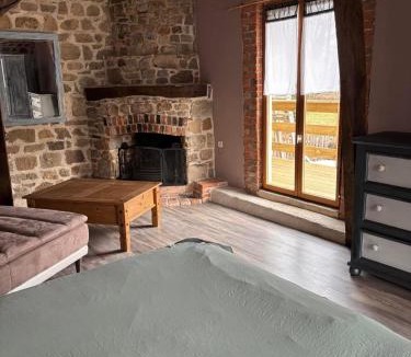 Montel-de-Gelat House | Maison typique Auvergne