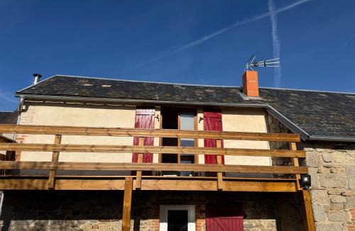 Montel-de-Gelat House | Maison typique Auvergne