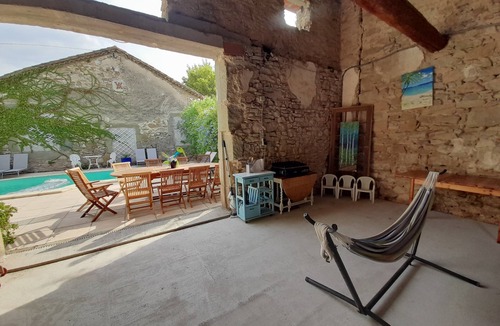 Sainte-Valiere House | Maisonnette Avec SPA et Piscine