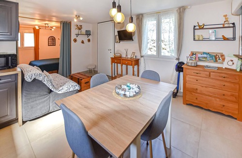 Mazan House | Maisonnette avec jacuzzi