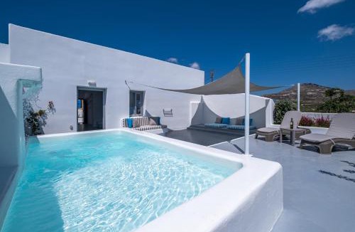 Megalochori House | Majestic Sky Luxury Suites