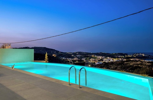 Agia Pelagia Villa | Majo Luxury 11BDR Villa with Sea View 2Heated Pools, Gym Sauna