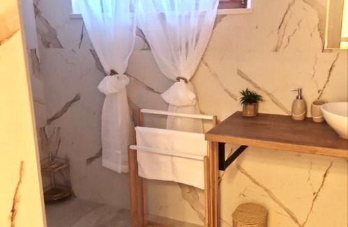 Stikovica Apartment | MalAna