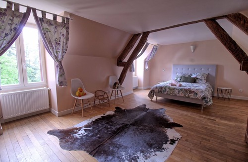 Saint-Loup-des-Chaumes Other | Manoir de Rousson, ideal for family vacations