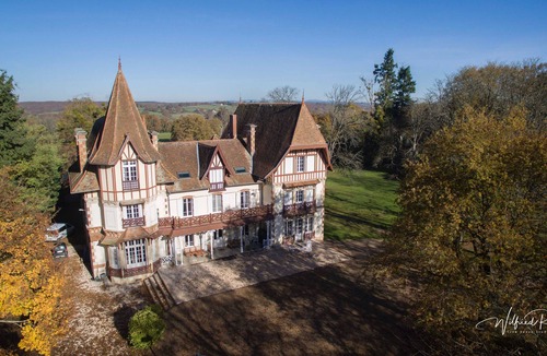 Bourbon-Lancy House | Manoir de Sornat Bourbon Lancy
