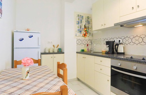 Almiros Beach Apartment | Maria Beach apartment: Apartment on the beach with 2 bedrooms, terrace, views