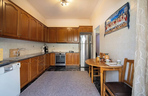 Glyfada Apartment | Maria's Cozy Getaway in Glyfada