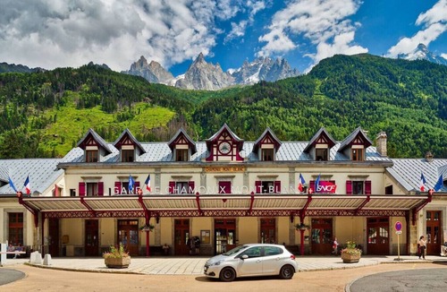 Chamonix City Centre Apartment | Marie Paradis Studio Apartment, Central Chamonix, free secure parking & wifi