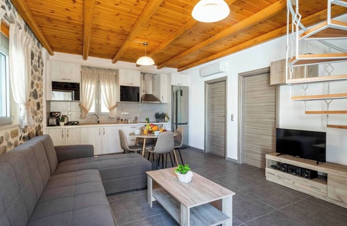 Pigi House | Marilena Traditional House